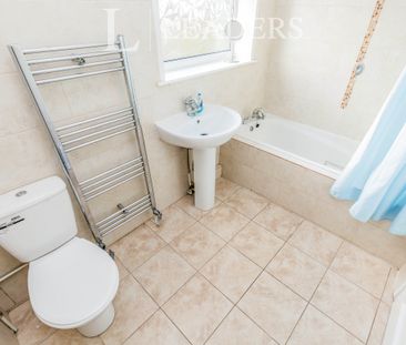 3 bedroom house to rent Algar Road, Stoke-on-Trent, ST4 - Photo 1