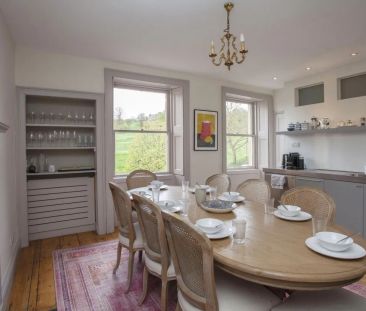 4 bedroom semi-detached house to rent - Photo 6