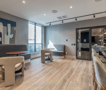 286 Main Street #1803 - Photo 2