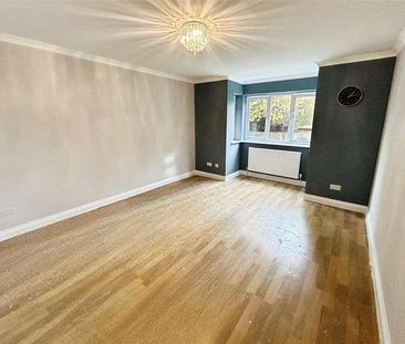 Lowfield Road, Caversham, Reading, Berkshire, RG4 - Photo 1