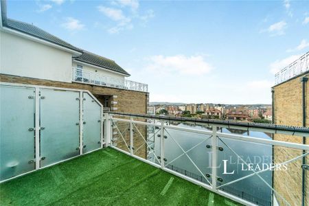 2 bedroom flat to rent - Photo 3