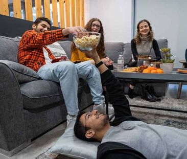 Bronze Studio - Photo 2