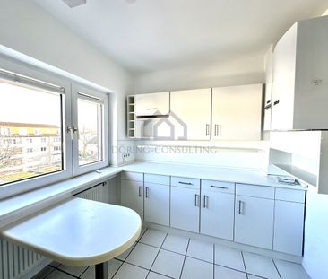 Schöne 4,5-Zi-Wohnung mit Balkon und Garage in Feldrandlage - Photo 1