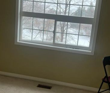 33 REVELSTOKE PLACE - Photo 2