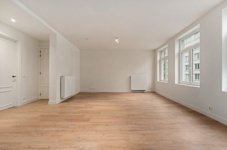 HUREN | Stijlvol duplexappartement in herenhuis – Oostende - Photo 2