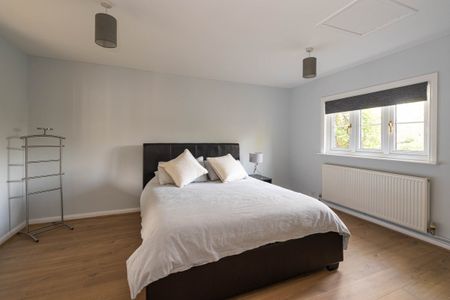 Reading Road, Upton, DIDCOT - Photo 4