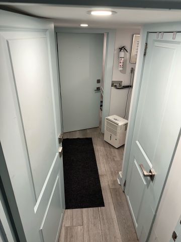 For Lease - 48 Euclid Avenue Unit# Lower, Toronto, Ontario - Photo 2