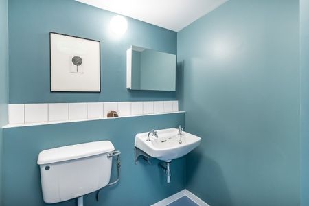 3 bedroom apartment to rent - Photo 4