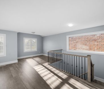 For Lease - 35 Tyndall Drive, Bradford West Gwillimbury, Ontario - Photo 5