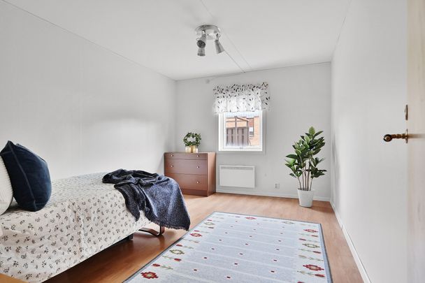 Svärmarevägen, Upplands Väsby - Photo 1