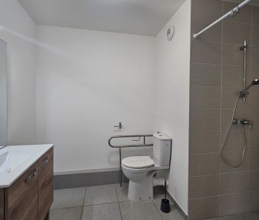 Location Appartement 2 pièces 45m² VOIRON 38500 - Photo 5