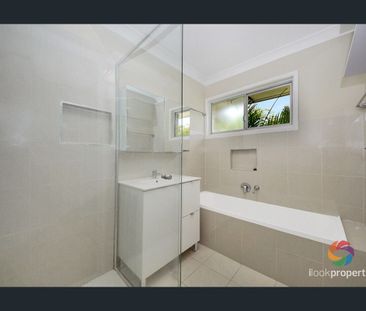 Beautifully presented family home - Photo 5