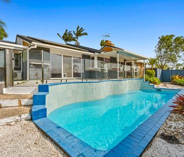 5 Lismore Drive, Helensvale, Qld 4212 - Photo 4