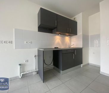 Location Appartement 3 pièces 59m² ARLES 13200 - Photo 5