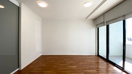 Modern One-Bedroom Apartment in the Heart of Hurstville CBD - Photo 4