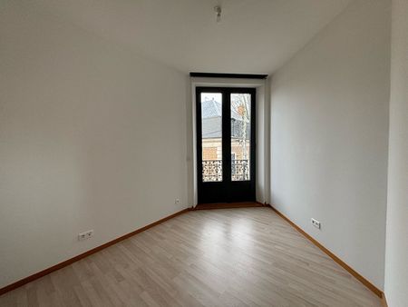 Location Appartement 4 pièces 85m² - Photo 3