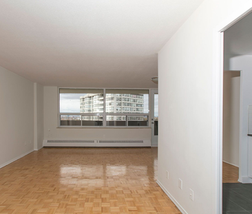 For Lease - 6200 Bathurst Street Unit# 1411, Toronto, Ontario - Photo 4