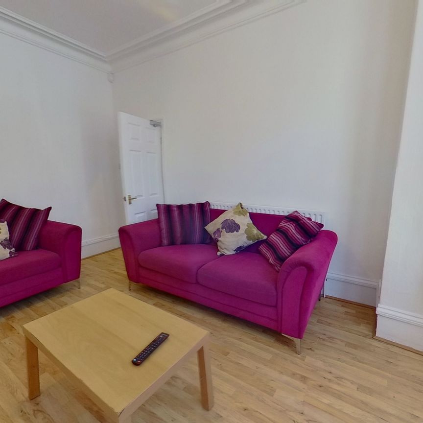 Norwood Road, Hyde Park - Photo 1