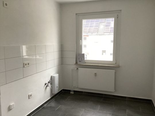 Hans-Böckler-Str. 2, 30890 Barsinghausen - Photo 1