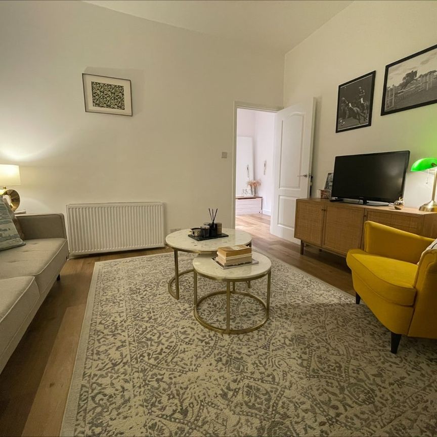 1 Bed Flat, Romford Road, E7 - Photo 1