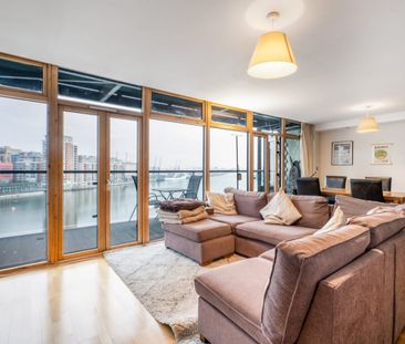 2 Bed Flat, Royal Victoria Dock, E16 - Photo 1