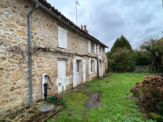 Maison – Vouneuil Sous Biard – 60.62 m² - Photo 1