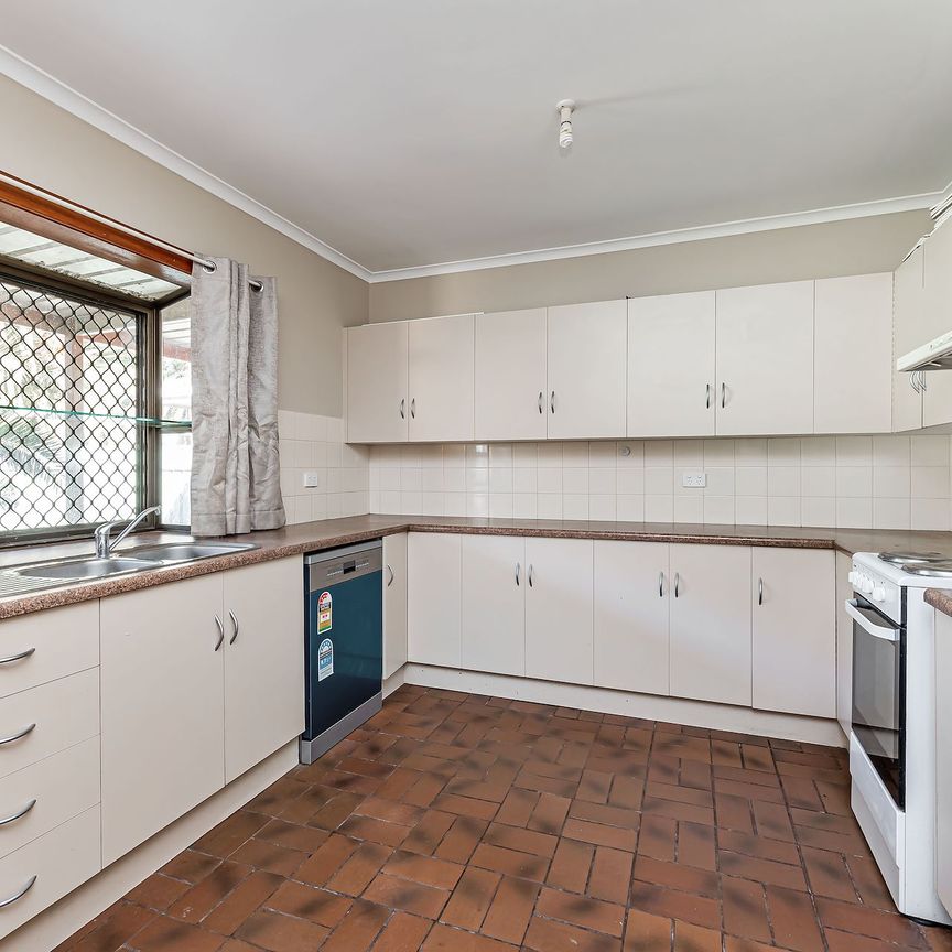 14 Lawrie Avenue, Salisbury. - Photo 1