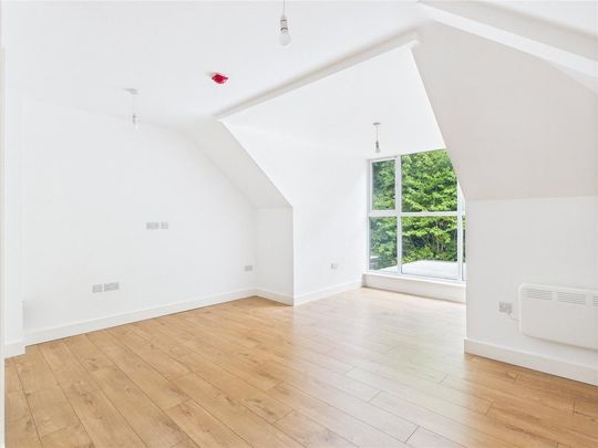 House share to rent - Photo 1