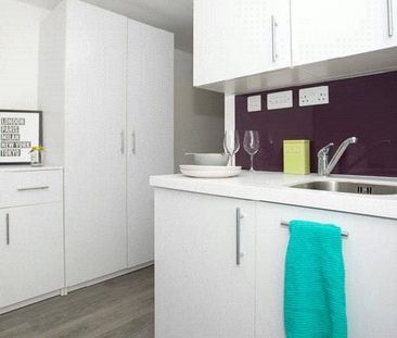 Studio to rent - Photo 5