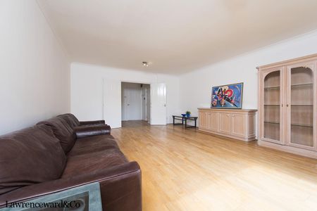 Plover Way, London - Photo 2