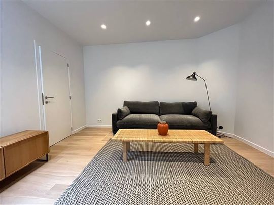 Appartement te huur - Photo 1