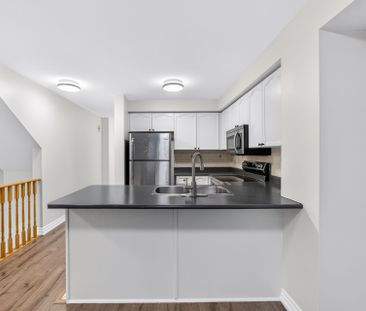 For Lease - 5050 Intrepid Drive Unit# 20, Mississauga, Ontario - Photo 5