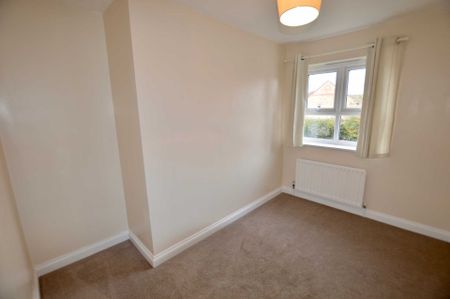 Price £1,800 pcm - Available 01/05/2025 - Unfurnished - Photo 5