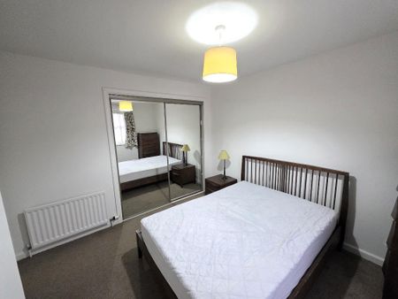 2 bedroom flat to rent - Photo 3
