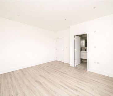 Greenwich High Road, Greenwich, SE10 - Photo 1