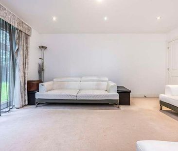 Bedgebury Place, Kents Hill, Milton Keynes, Buckinghamshire, MK7 - Photo 4