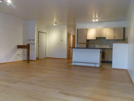 Appartement te huur - Foto 2