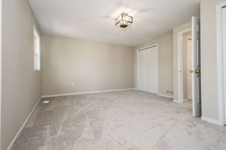 For Lease - 124 Gosling Gardens Unit# 10, Guelph, Ontario - Photo 3