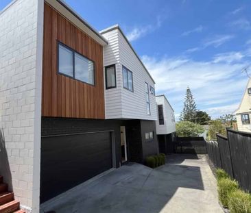 four bedroom, two bedrooms - Photo 4