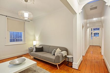 211 Danks Street, Albert Park VIC 3206 - House For Rent | Domain - Photo 3