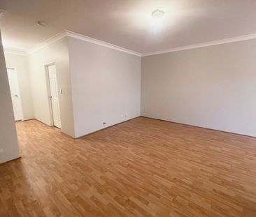 MODERN ONE BEDROOM PLUS STUDY - Photo 5