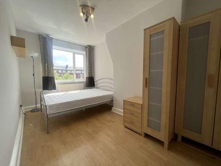 Kielder Square, Eccles New Road, Salford, M5 - Photo 4