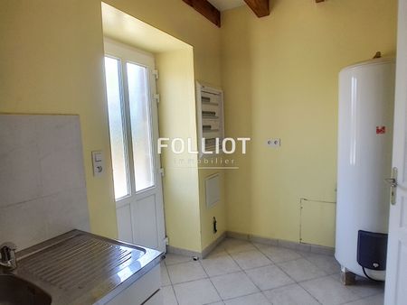 A LOUER - BEAUCOUDRAY Maison - 111 m² sur 2160 m². - Photo 4