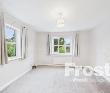 Pages Lane, Uxbridge,UB8 - Photo 4