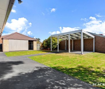 6 Tipper Place, Cook ACT 2614 - House For Rent | Domain - Photo 1