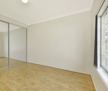 3 Bedroom Family Home - Photo 6