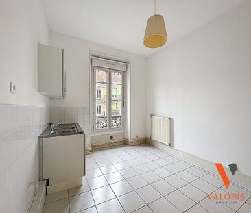 Location Appartement 1 pièce 38m² GRENOBLE 38000 - Photo 1