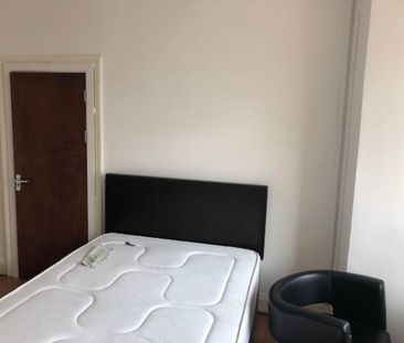 6 bed house to rent in ST HELENS AVENUE, ST HELENS AVENUE, SA1 - Photo 1