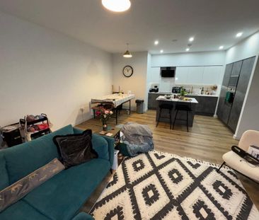 2 bedroom apartment to rent - Photo 3