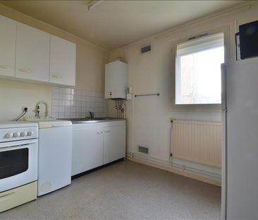 3 pièces - Meublé - 61,77 m² - 1er étage - Colocation autorisée - Photo 5